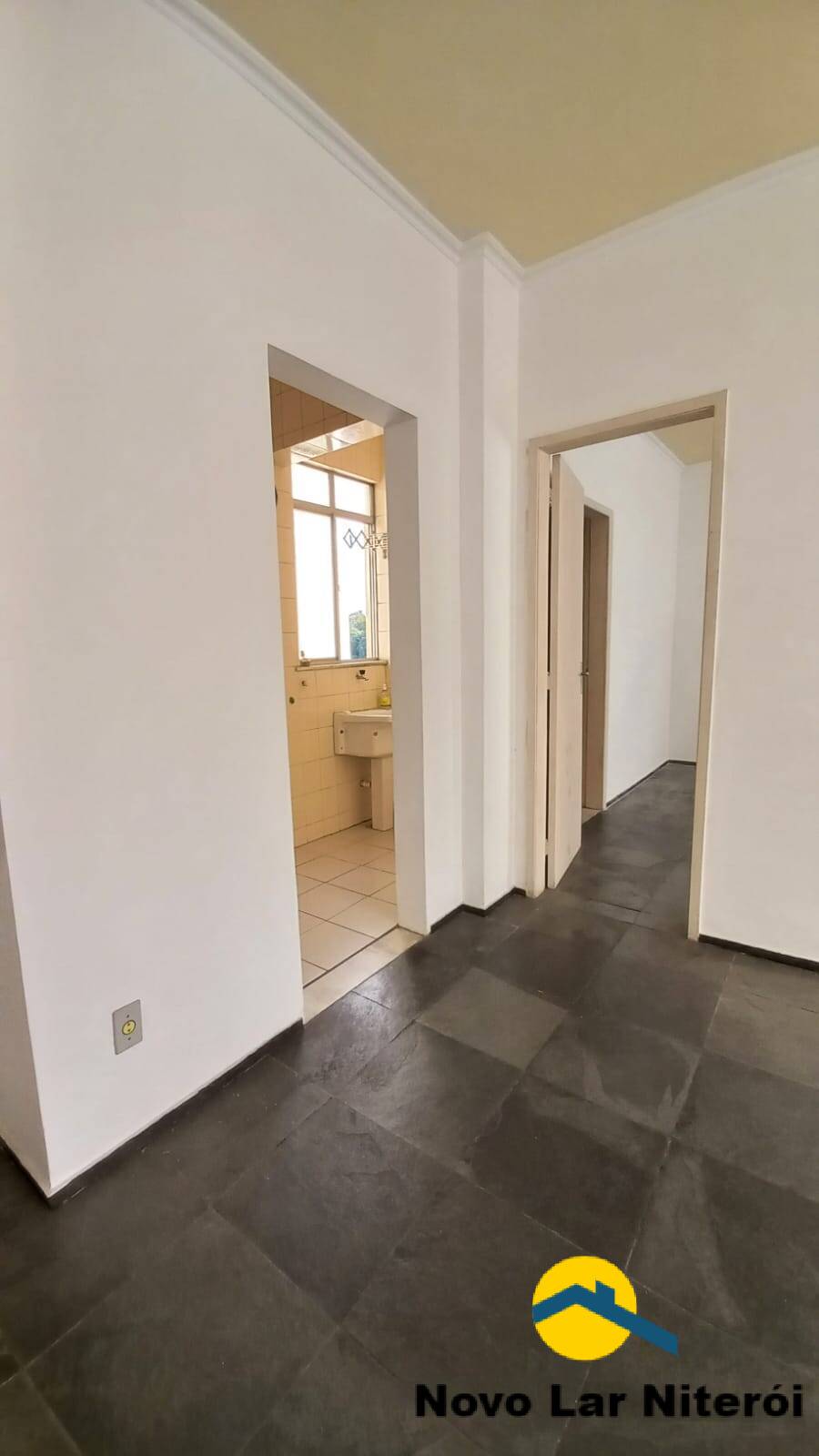 Apartamento à venda com 1 quarto, 45m² - Foto 12