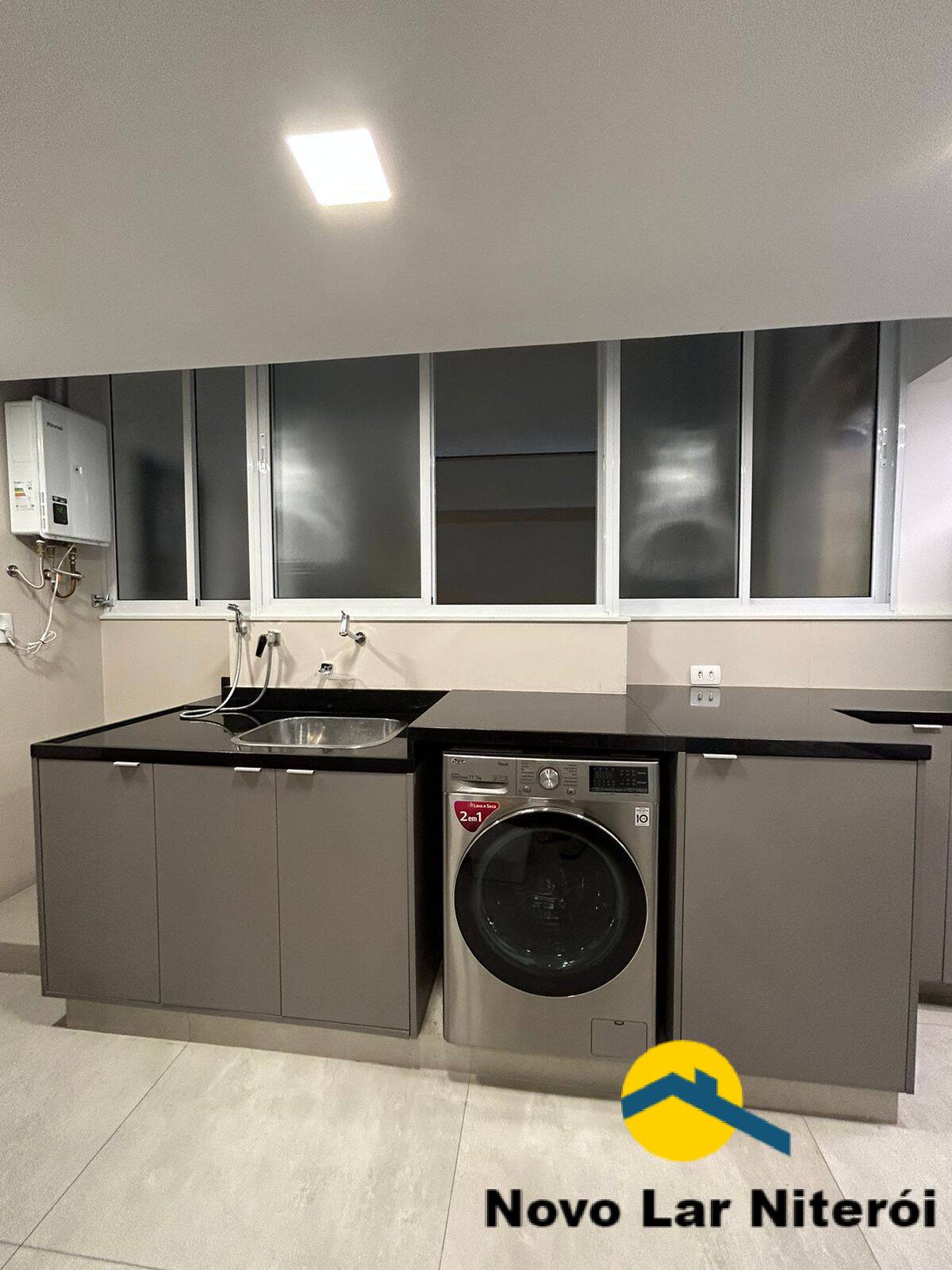 Apartamento à venda com 4 quartos, 250m² - Foto 17