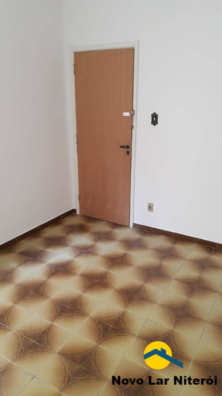 Apartamento à venda com 2 quartos, 60m² - Foto 7