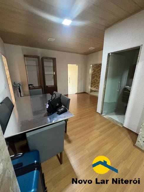 Casa à venda com 4 quartos, 196m² - Foto 16