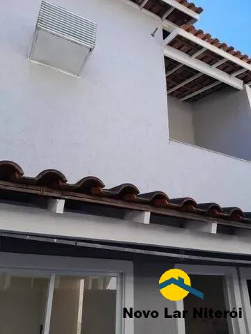 Casa à venda com 3 quartos, 80m² - Foto 11