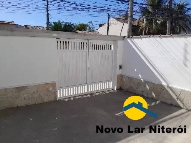 Casa à venda com 3 quartos, 80m² - Foto 12