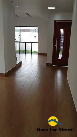 Casa à venda com 4 quartos, 210m² - Foto 5