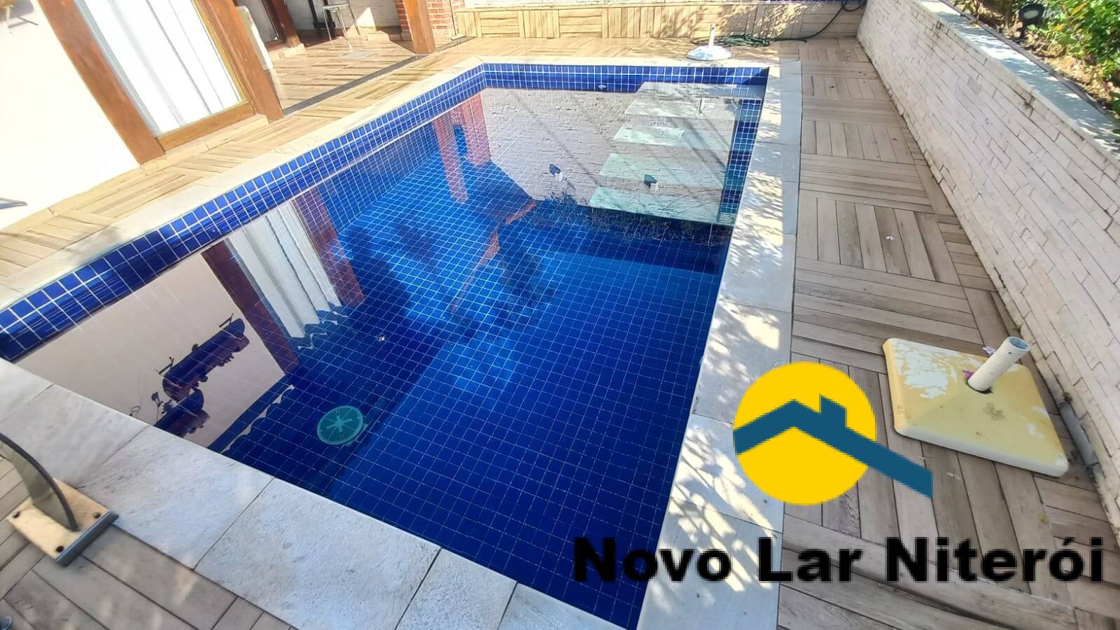 Casa de Condomínio à venda com 3 quartos, 290m² - Foto 37