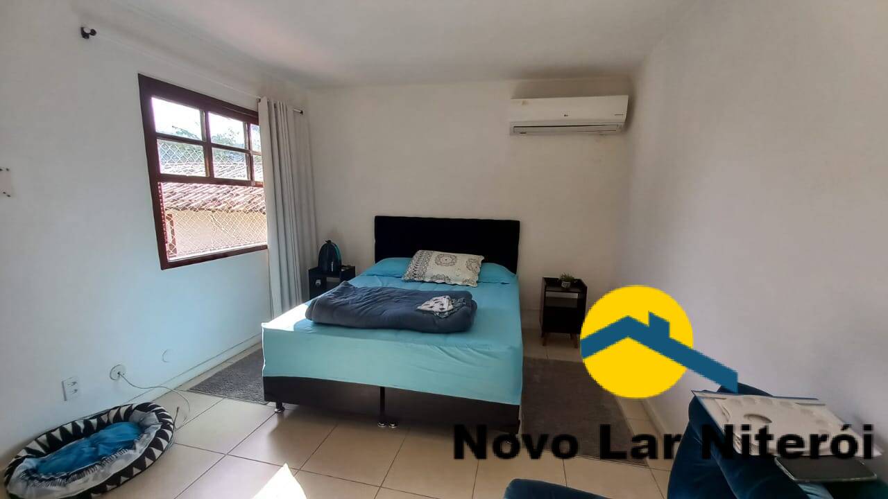 Casa de Condomínio à venda com 3 quartos, 290m² - Foto 18