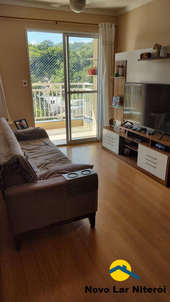 Apartamento à venda com 3 quartos, 75m² - Foto 3