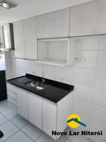 Apartamento à venda com 2 quartos, 60m² - Foto 5