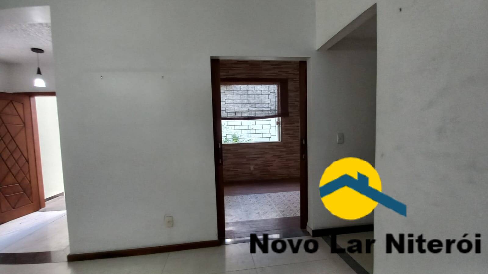 Casa à venda com 4 quartos, 220m² - Foto 8