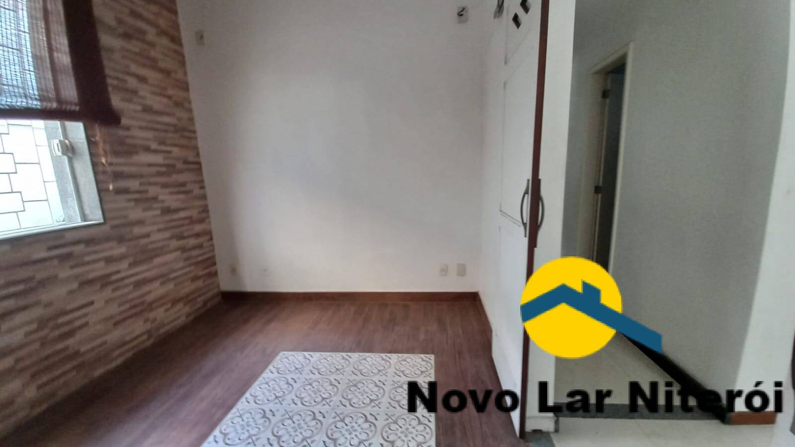 Casa à venda com 4 quartos, 220m² - Foto 11