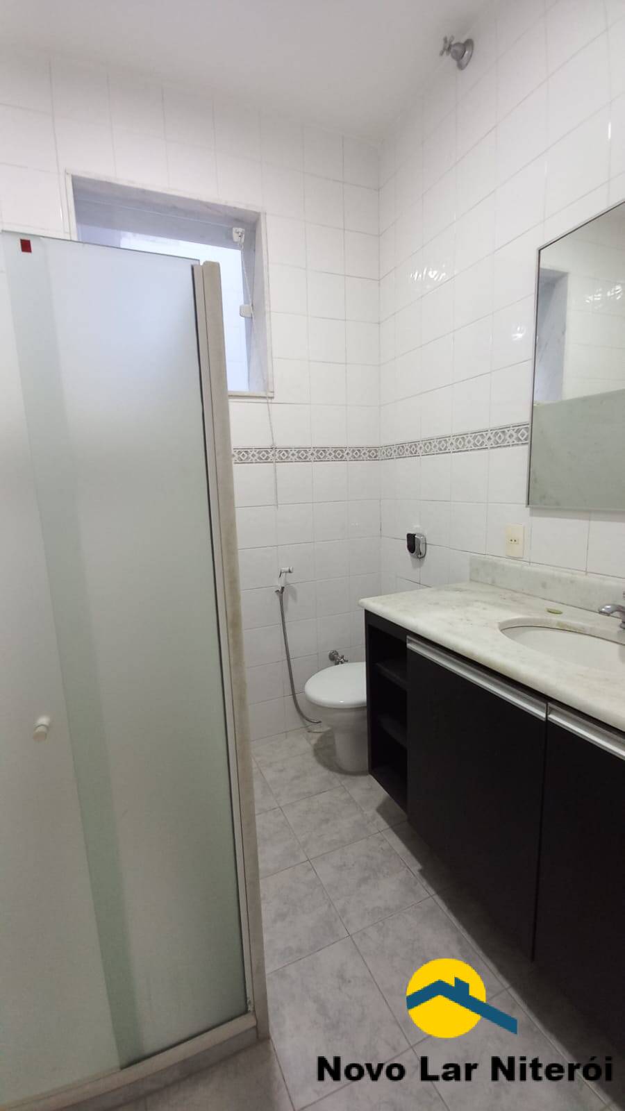 Casa à venda com 4 quartos, 220m² - Foto 16