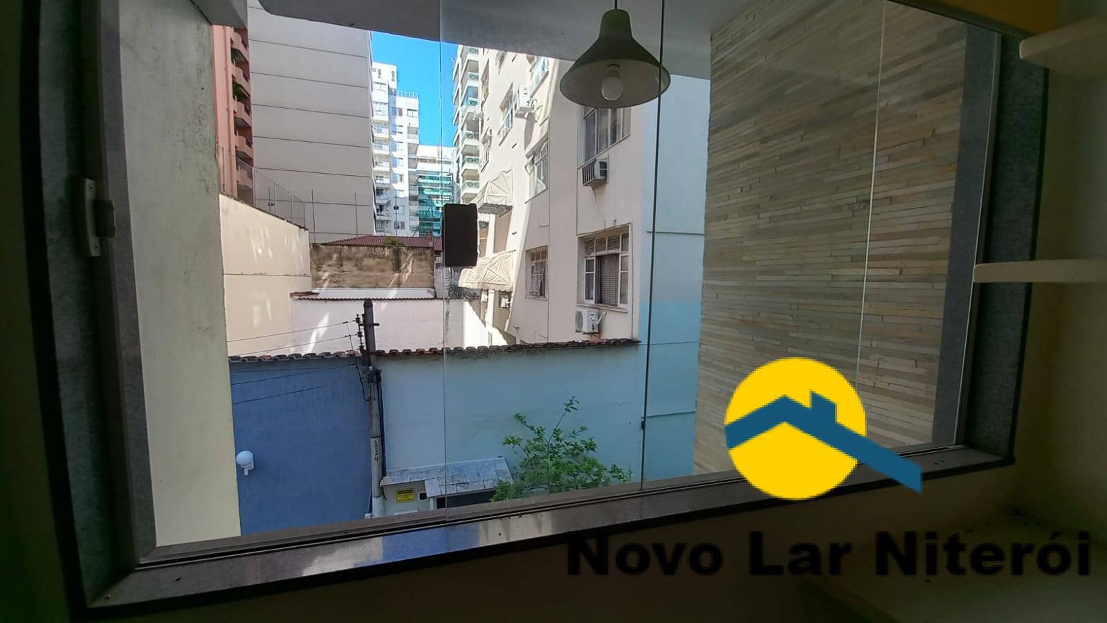 Casa à venda com 4 quartos, 220m² - Foto 42