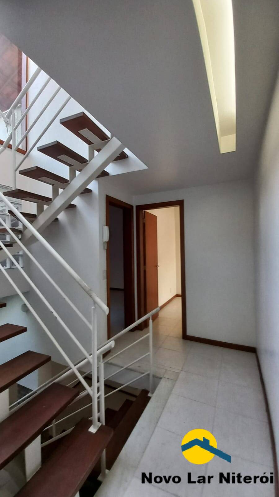 Casa à venda com 4 quartos, 220m² - Foto 48