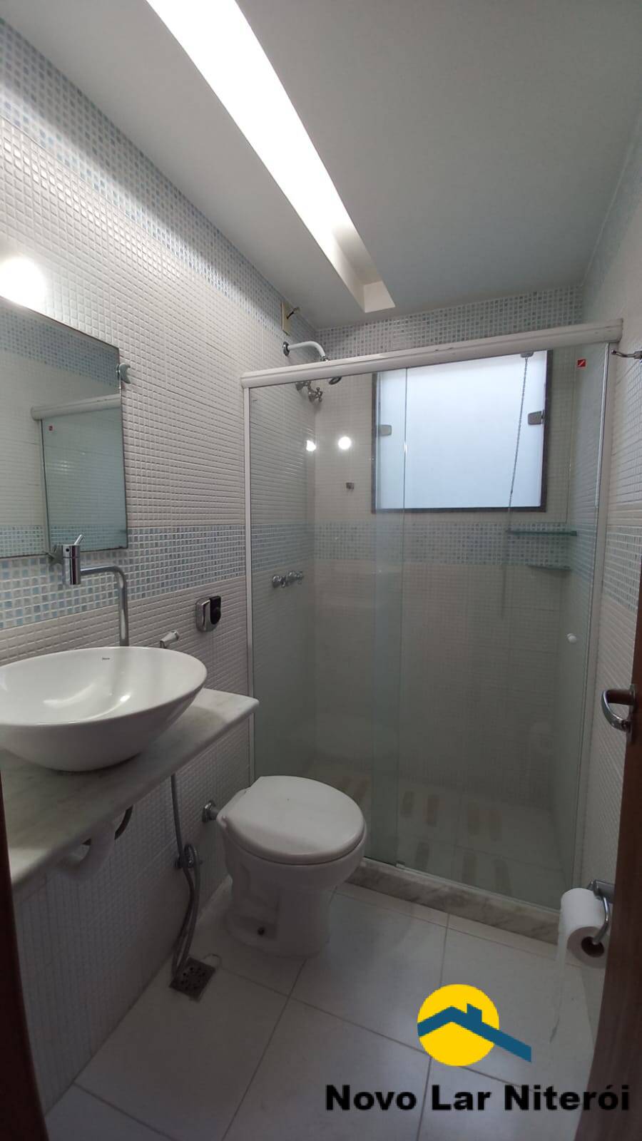 Casa à venda com 4 quartos, 220m² - Foto 52