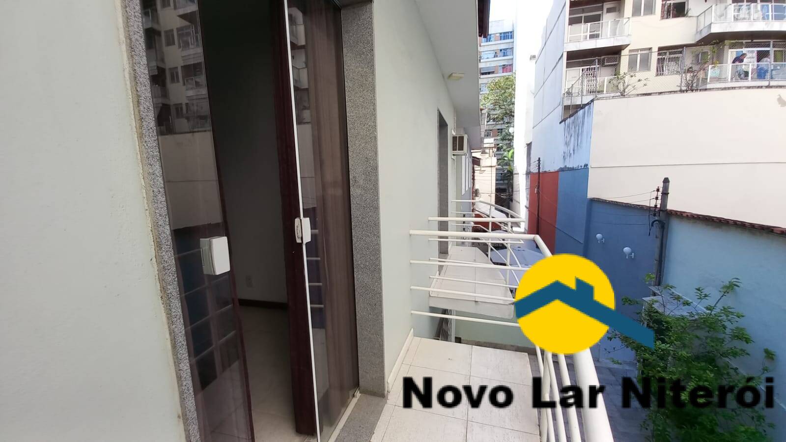 Casa à venda com 4 quartos, 220m² - Foto 66