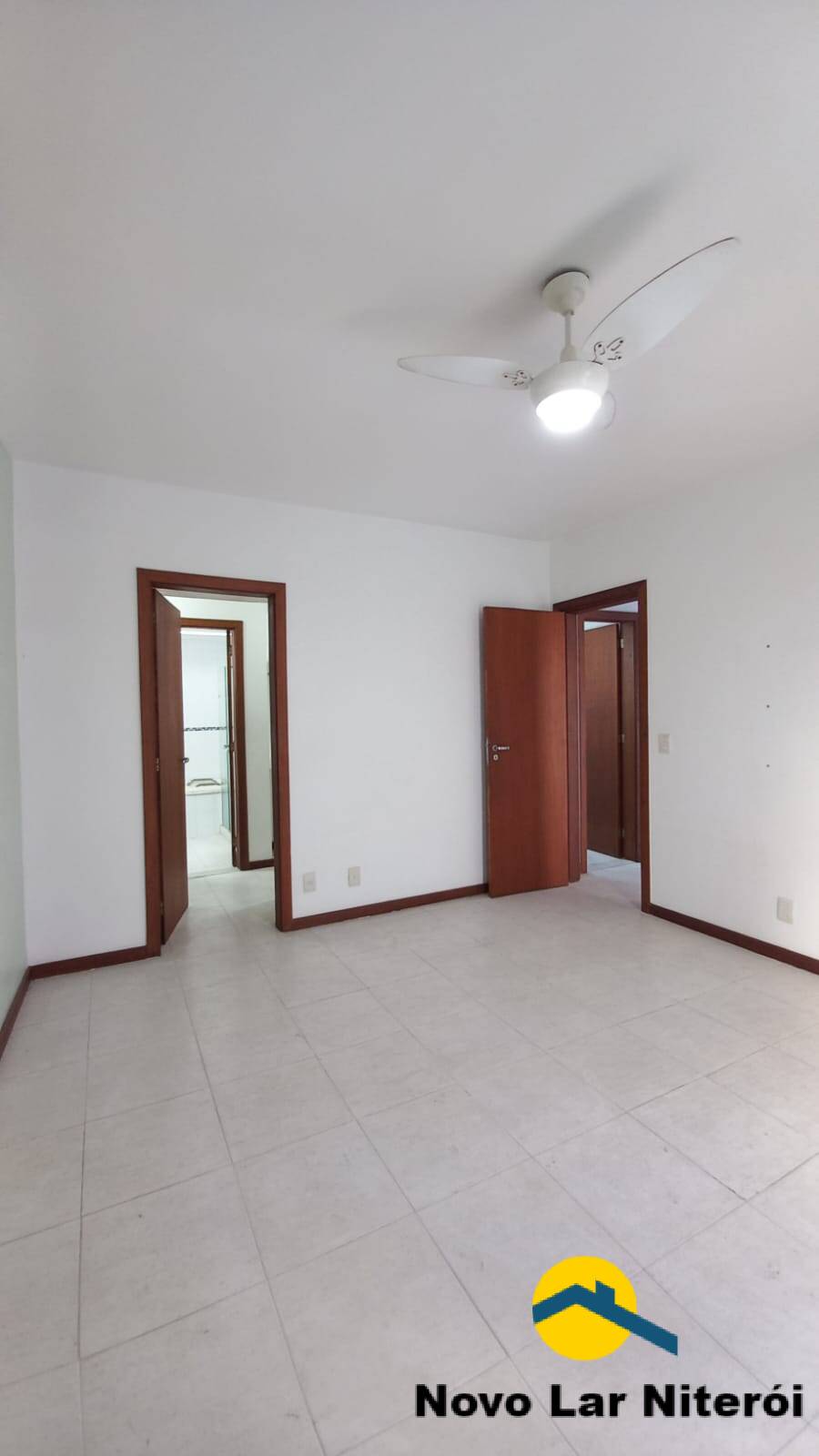 Casa à venda com 4 quartos, 220m² - Foto 69