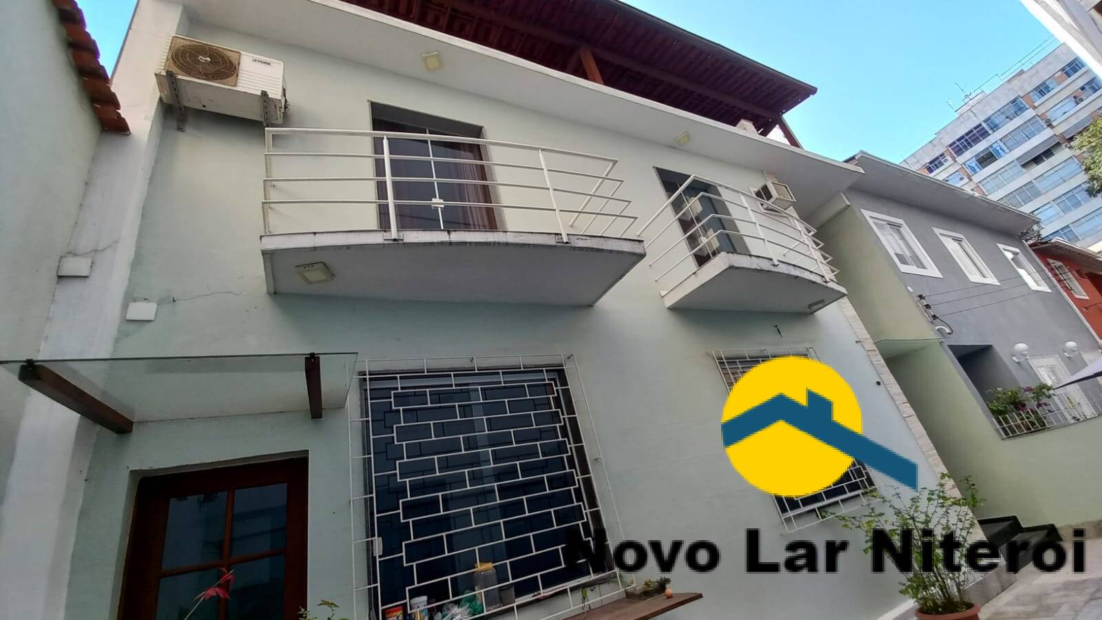 Casa à venda com 4 quartos, 220m² - Foto 97