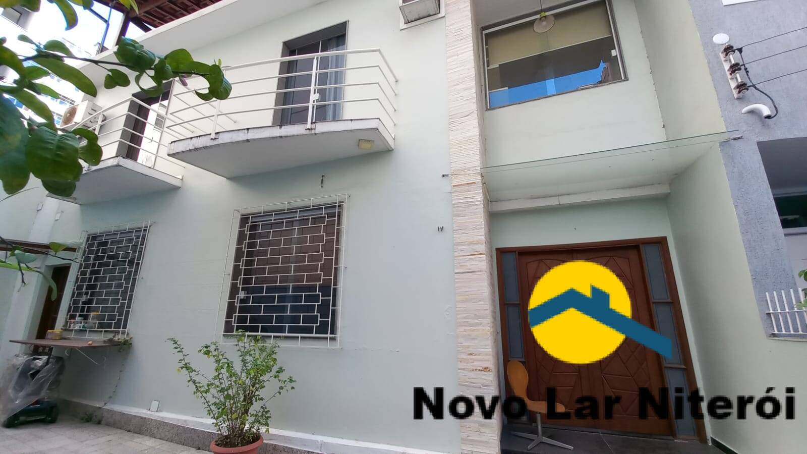 Casa à venda com 4 quartos, 220m² - Foto 99