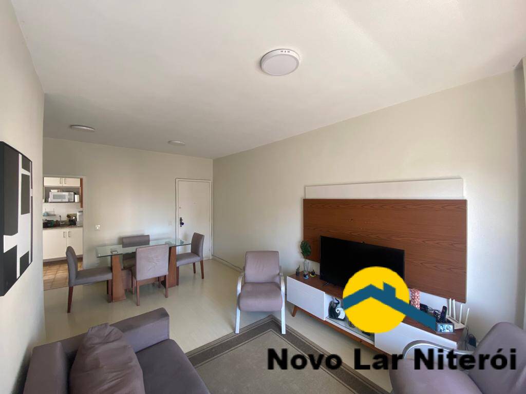 Apartamento à venda com 2 quartos, 75m² - Foto 3