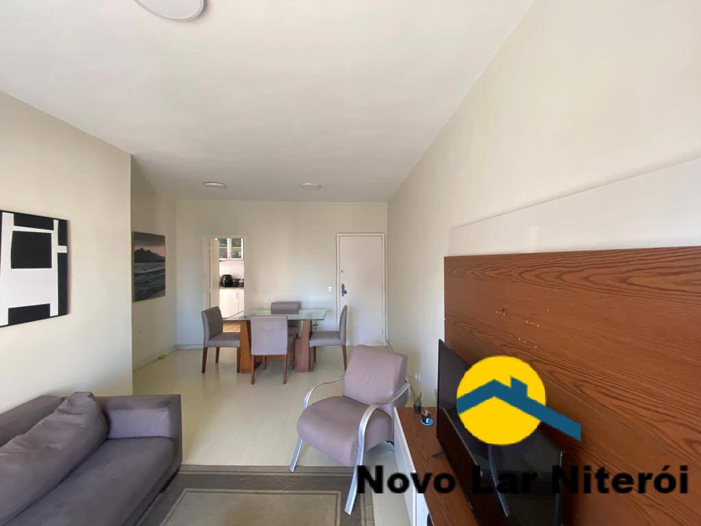 Apartamento à venda com 2 quartos, 75m² - Foto 4