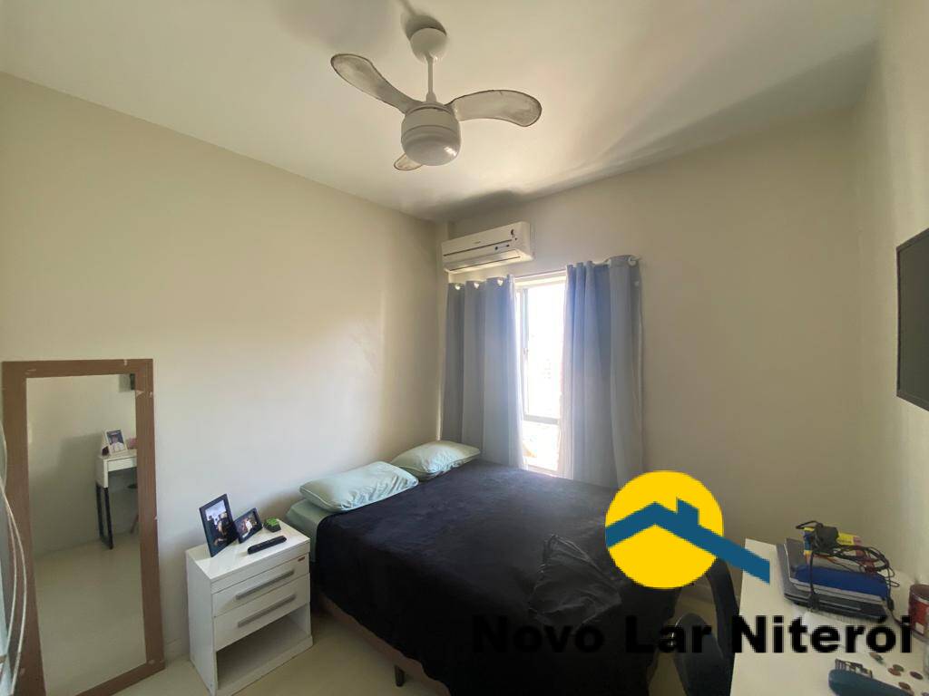 Apartamento à venda com 2 quartos, 75m² - Foto 13