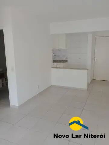 Apartamento à venda com 2 quartos, 58m² - Foto 2