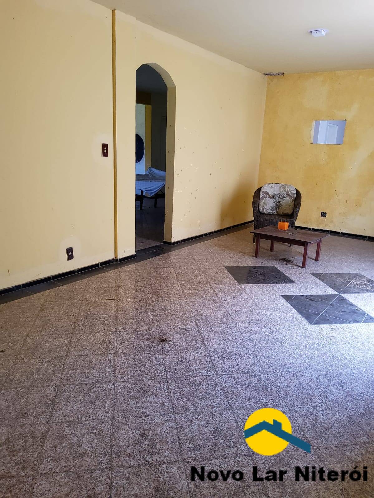 Casa à venda com 5 quartos, 320m² - Foto 27