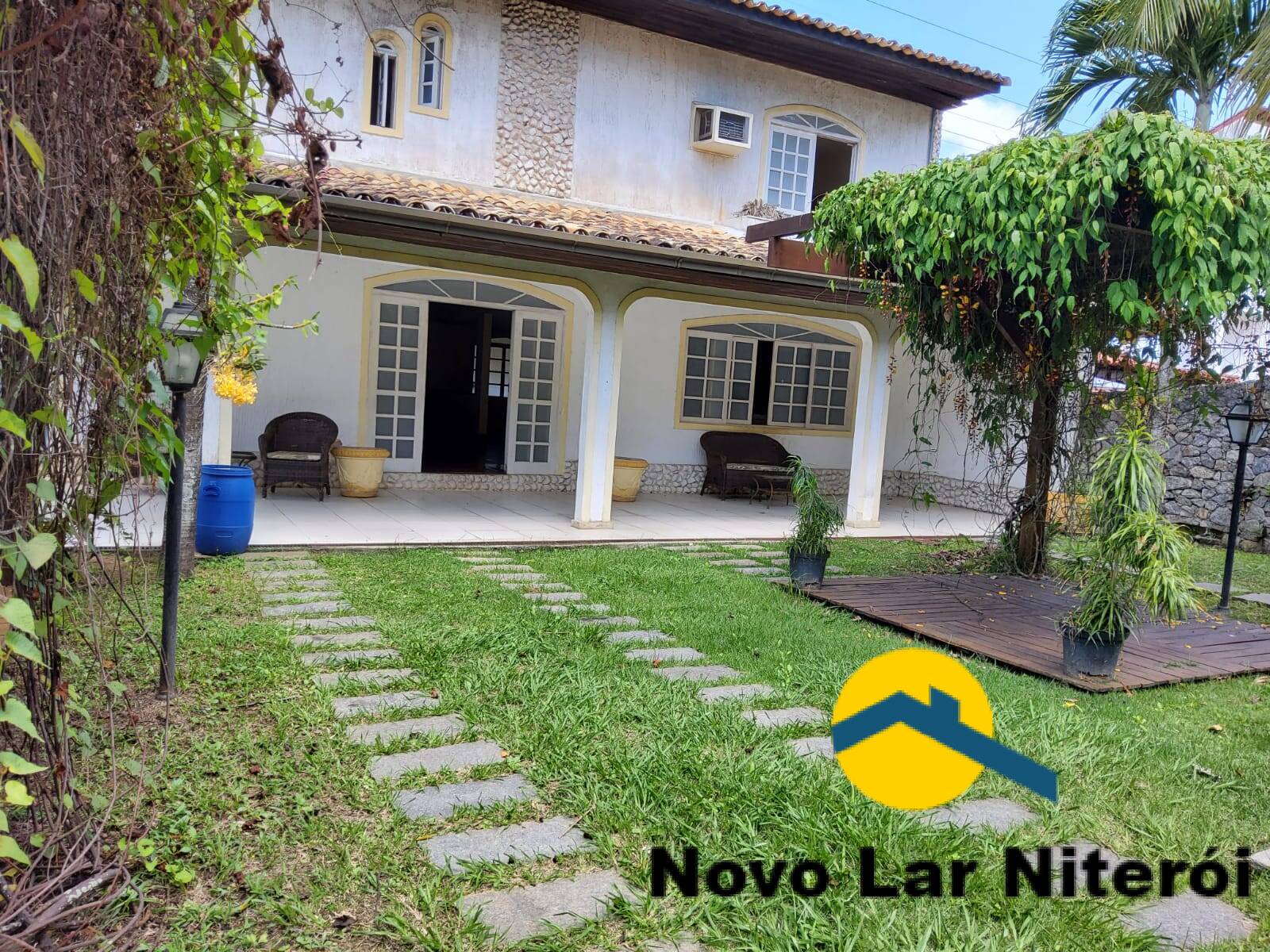 Casa à venda com 5 quartos, 320m² - Foto 53