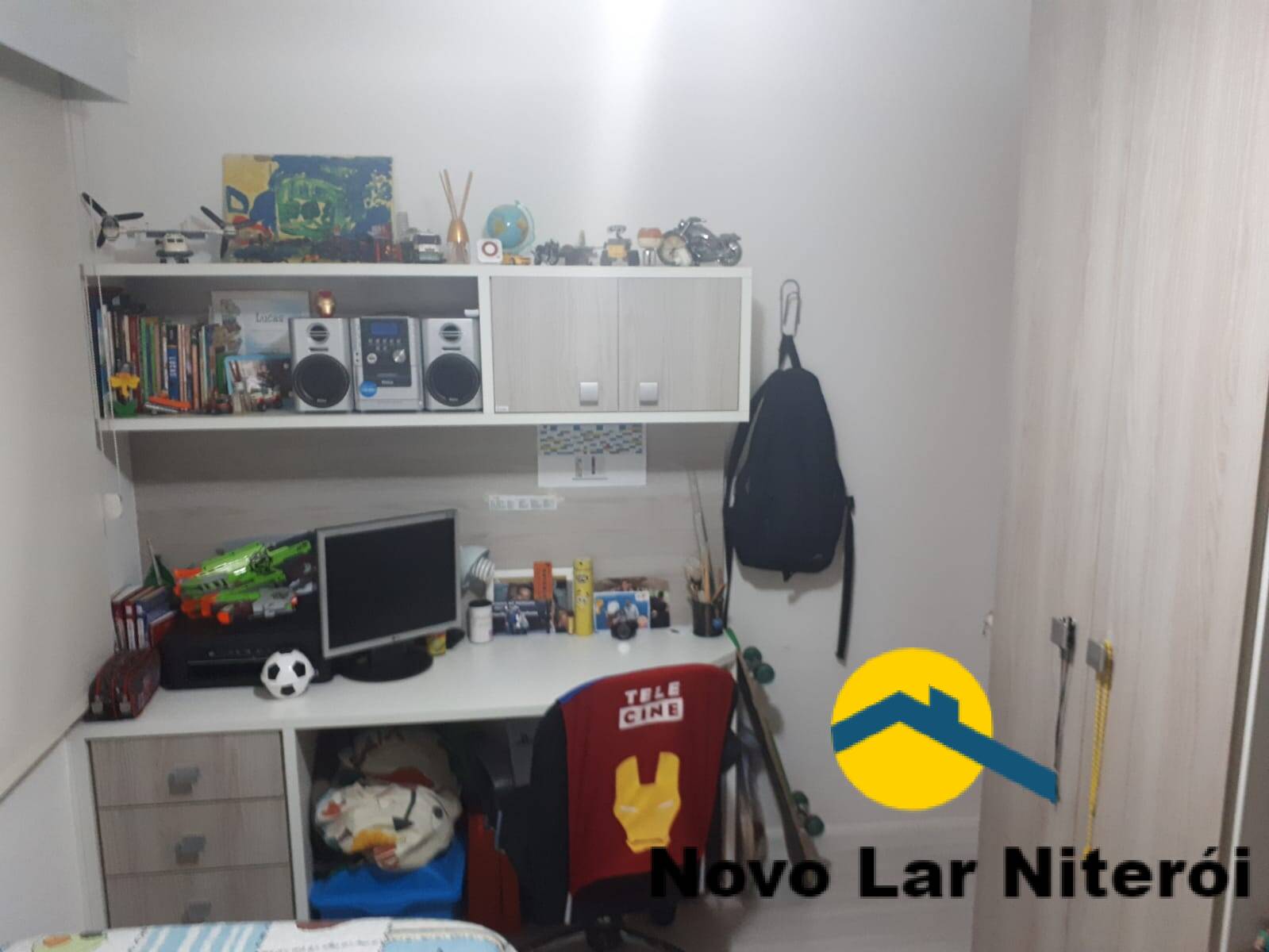 Apartamento à venda com 2 quartos, 75m² - Foto 23