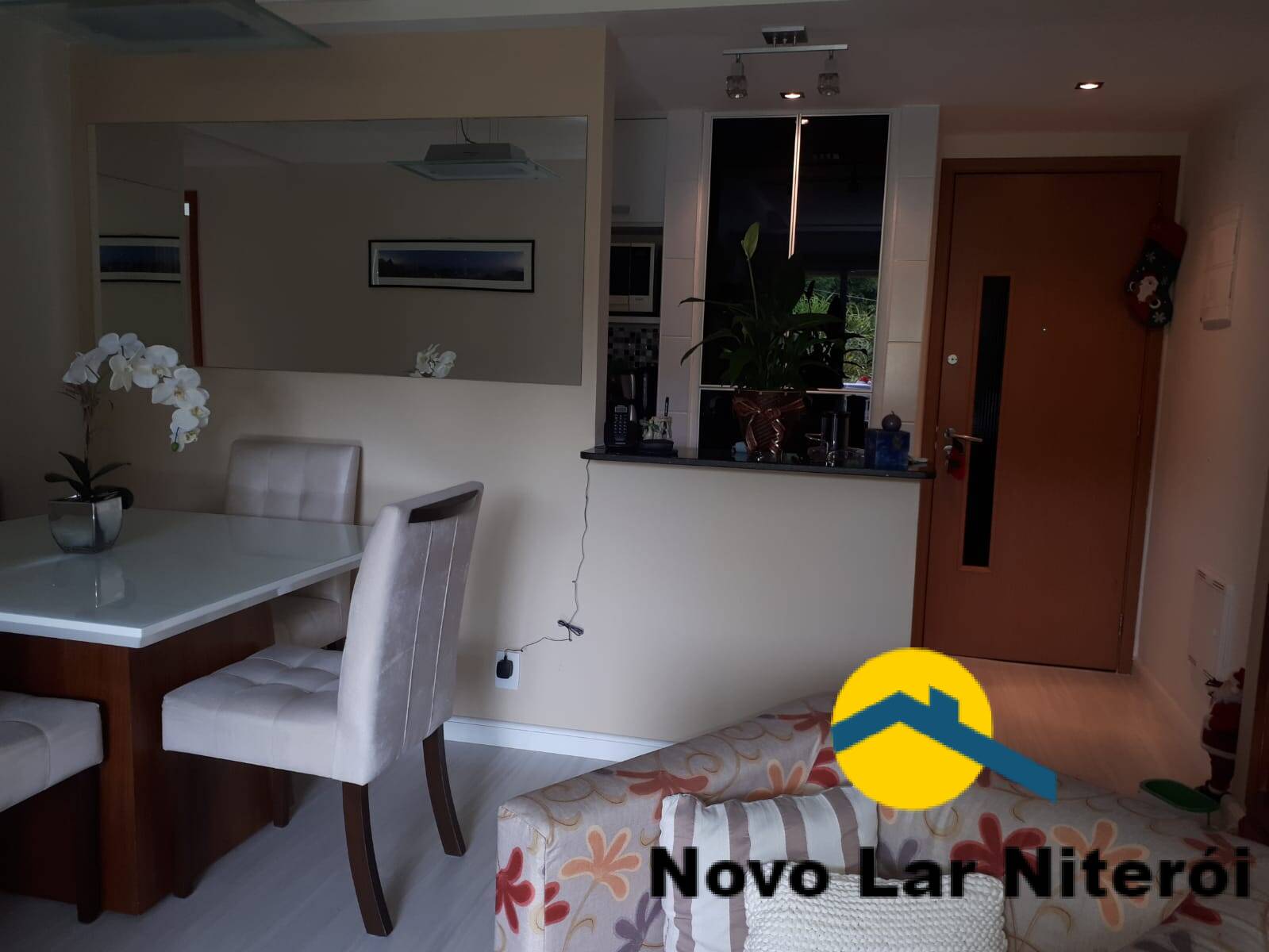 Apartamento à venda com 2 quartos, 75m² - Foto 7