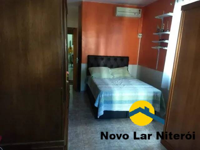 Casa à venda com 4 quartos, 300m² - Foto 8