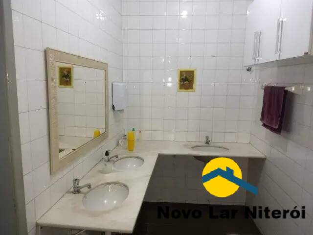 Casa à venda com 4 quartos, 300m² - Foto 13