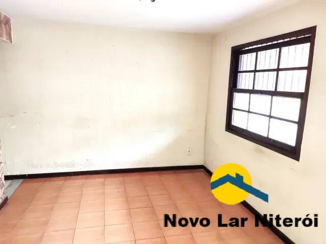 Casa à venda com 2 quartos, 76m² - Foto 17