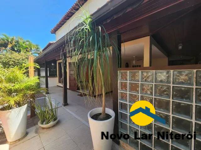 Casa à venda com 4 quartos, 180m² - Foto 40