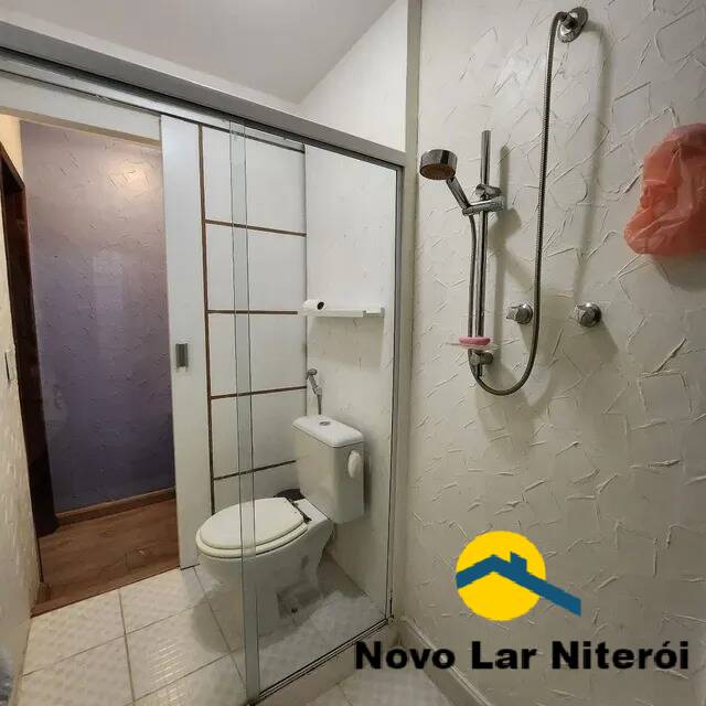 Casa à venda com 4 quartos, 180m² - Foto 16