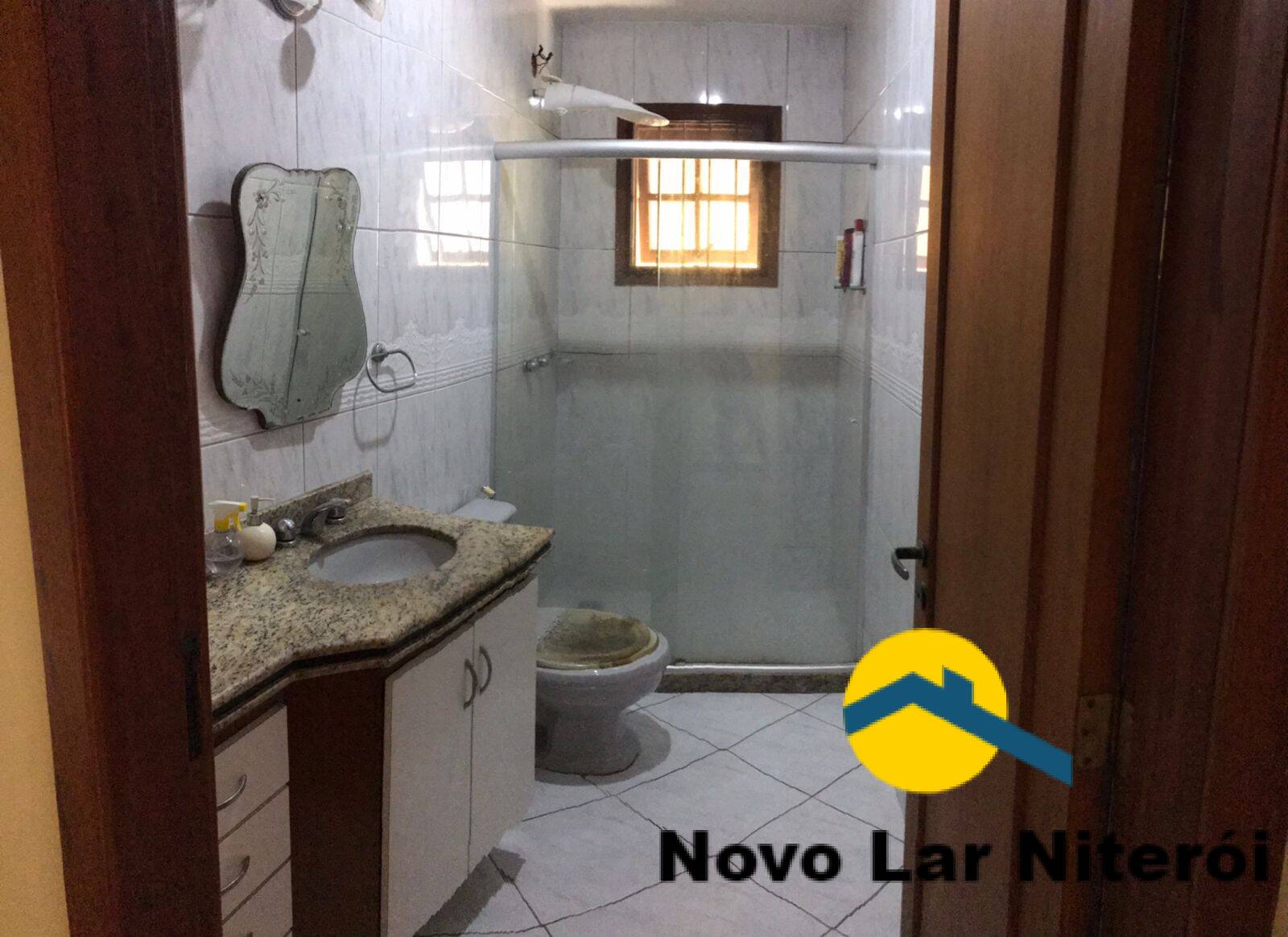 Casa à venda com 4 quartos, 200m² - Foto 9