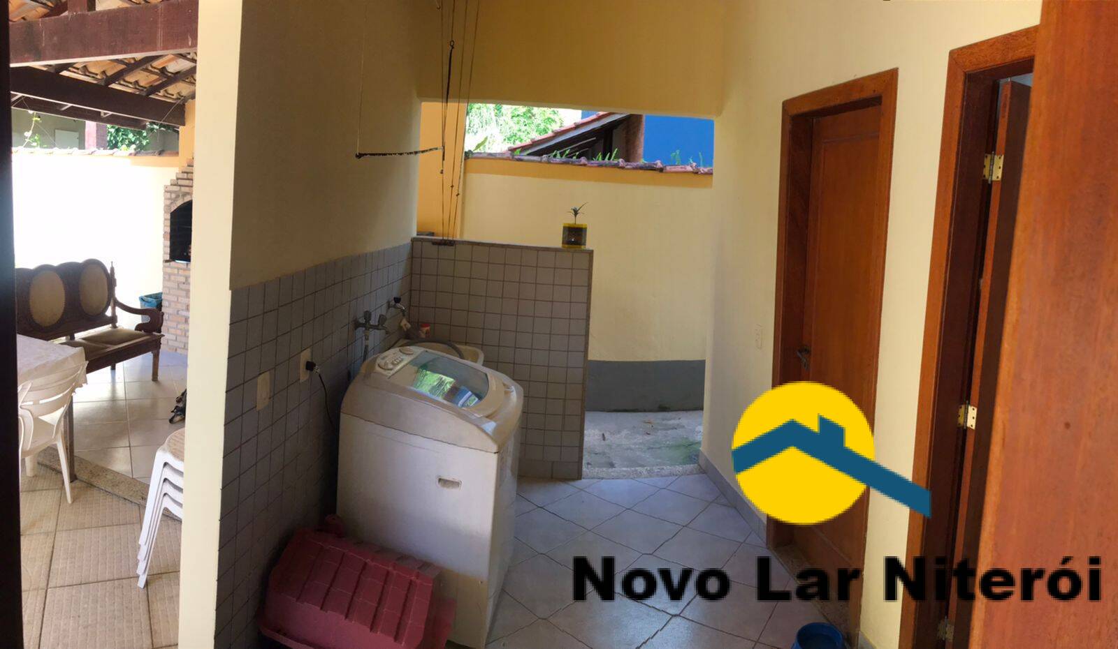 Casa à venda com 4 quartos, 200m² - Foto 17