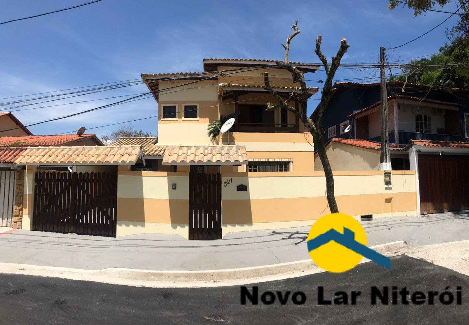 Casa à venda com 4 quartos, 200m² - Foto 27