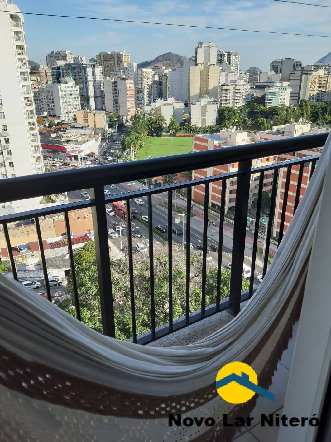 Apartamento à venda com 2 quartos, 62m² - Foto 1