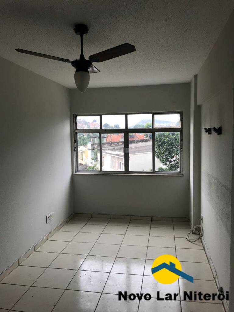 Apartamento à venda com 2 quartos, 57m² - Foto 2