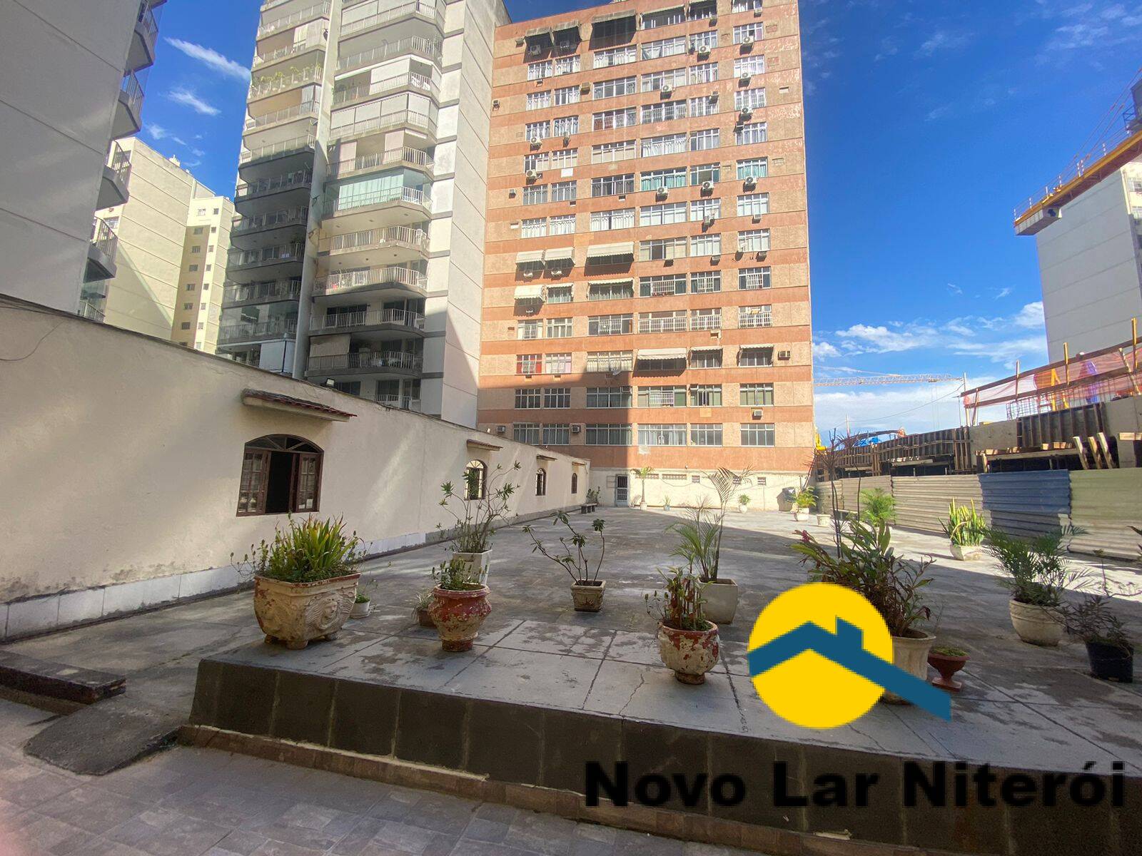 Apartamento à venda com 1 quarto, 60m² - Foto 19