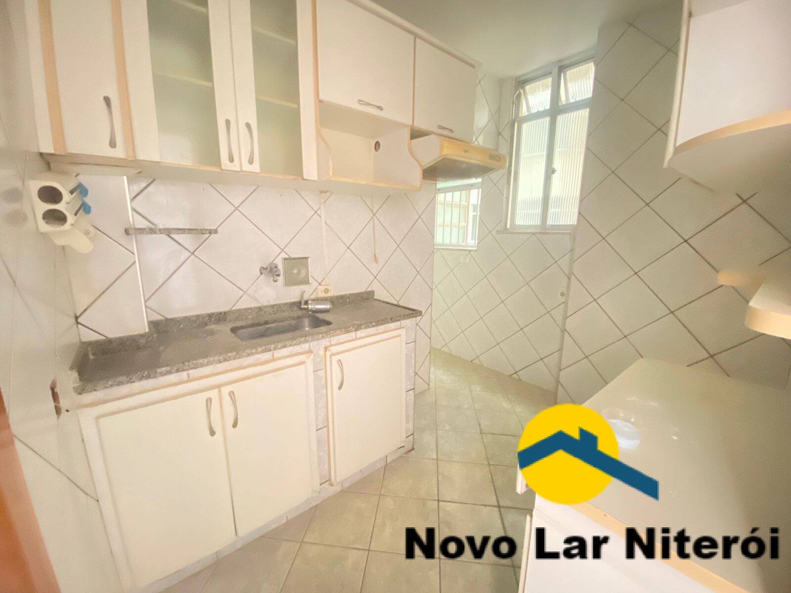 Apartamento à venda com 1 quarto, 60m² - Foto 12