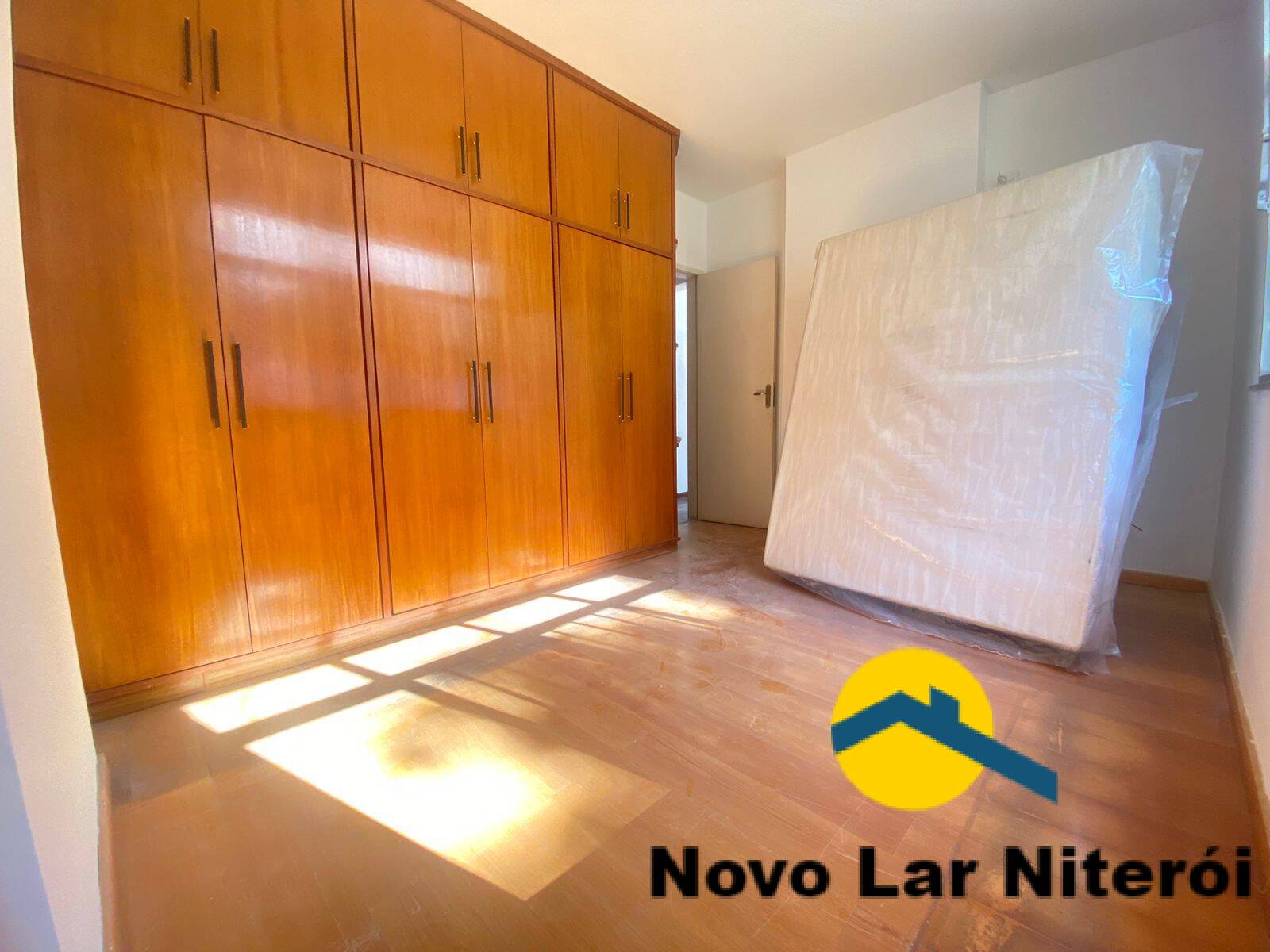 Apartamento à venda com 1 quarto, 60m² - Foto 7