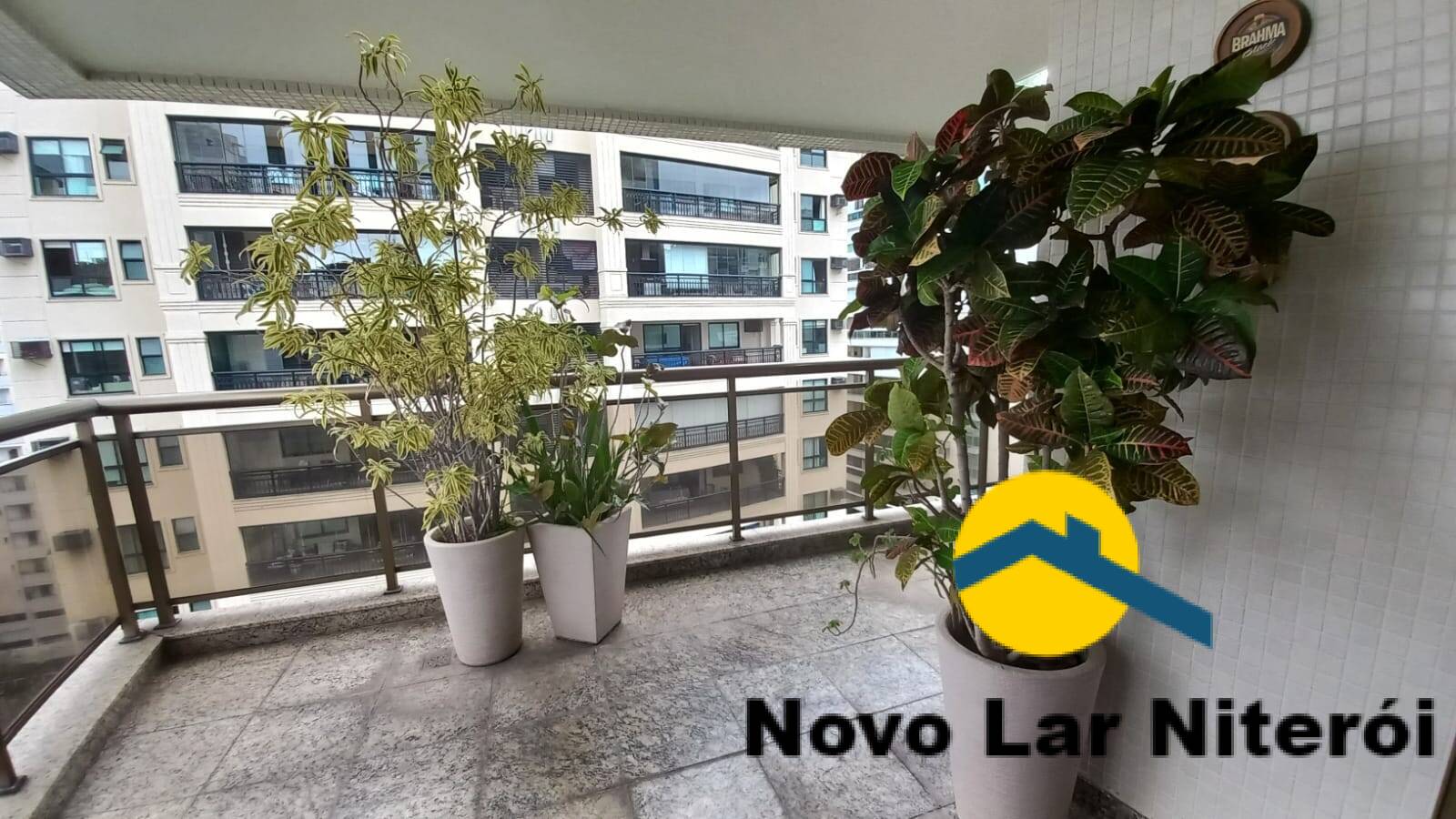 Apartamento à venda com 3 quartos, 143m² - Foto 5