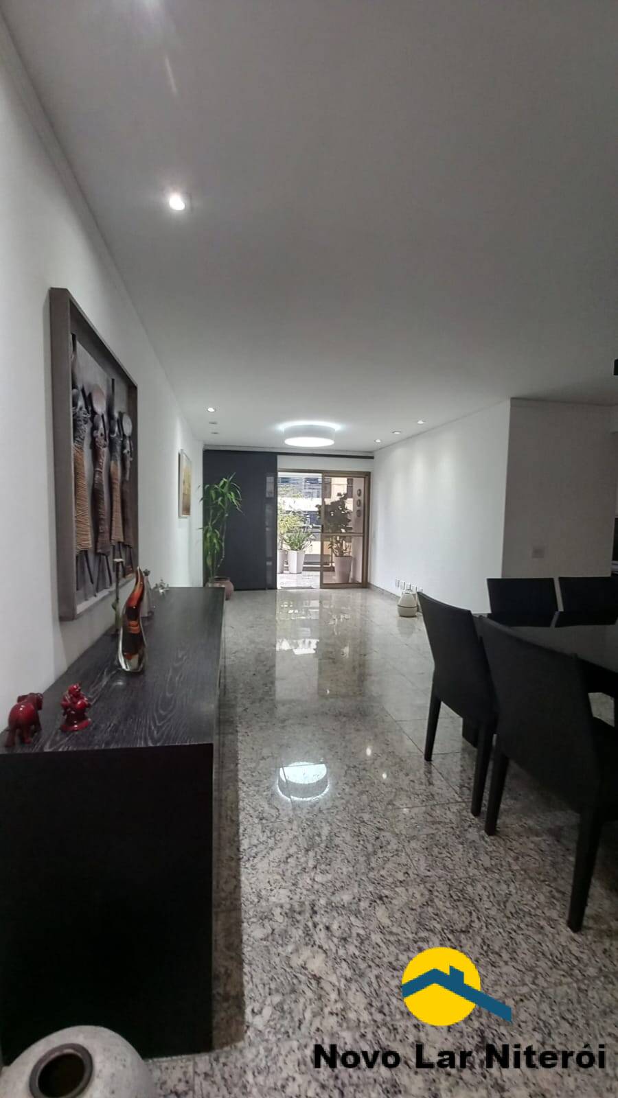 Apartamento à venda com 3 quartos, 143m² - Foto 12