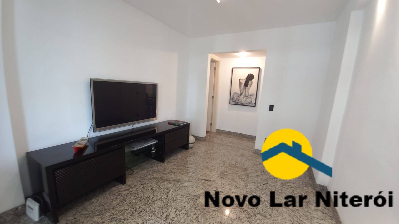 Apartamento à venda com 3 quartos, 143m² - Foto 25