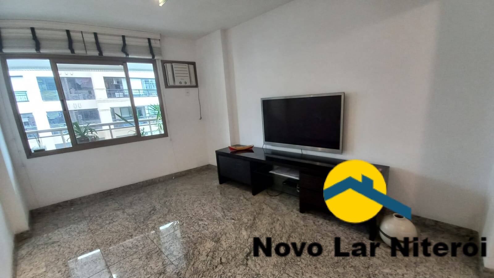 Apartamento à venda com 3 quartos, 143m² - Foto 23