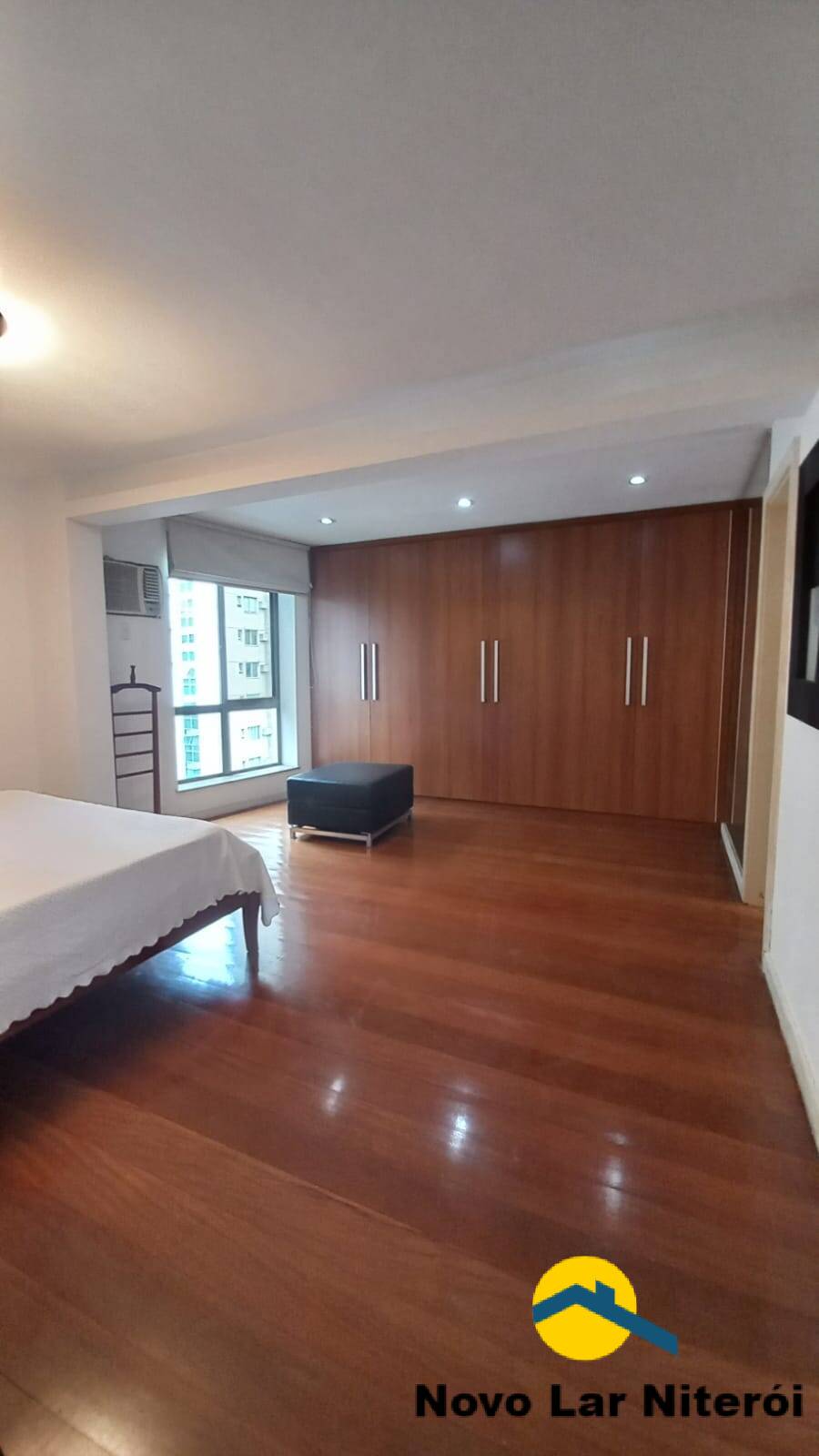 Apartamento à venda com 3 quartos, 143m² - Foto 32