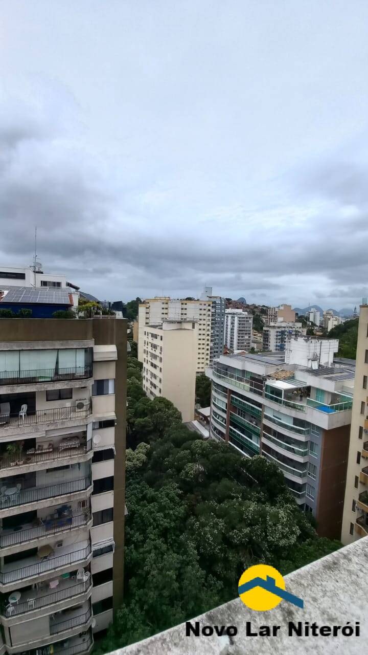 Apartamento à venda com 2 quartos, 70m² - Foto 20