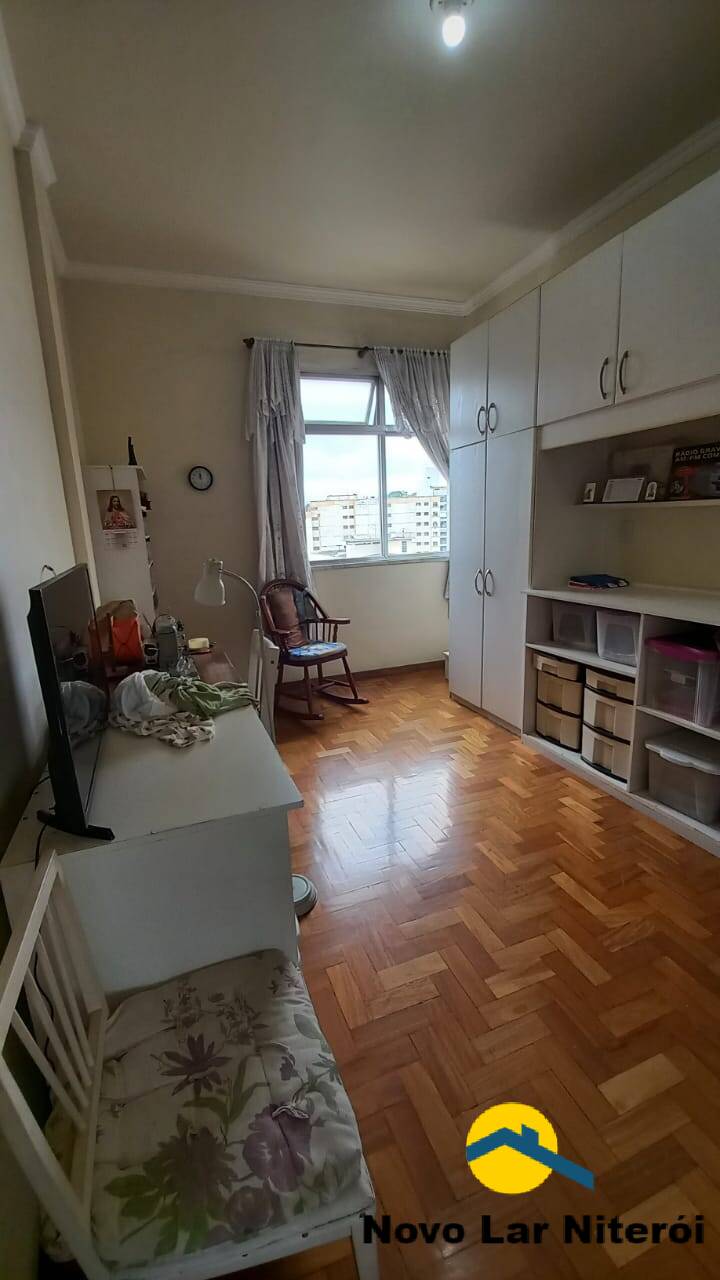 Apartamento à venda com 2 quartos, 70m² - Foto 19