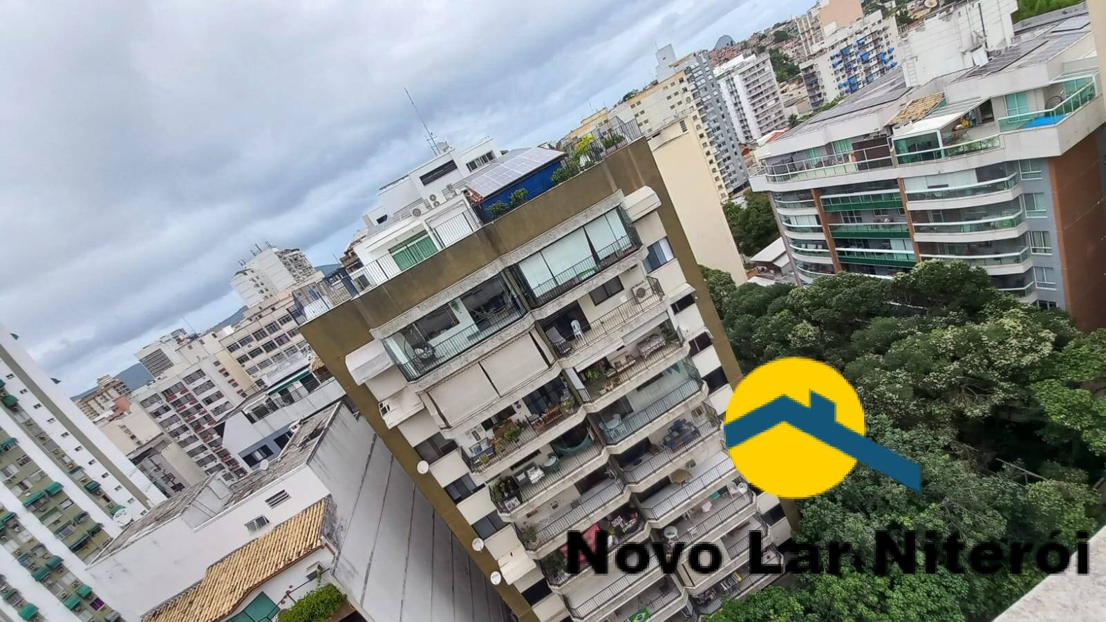 Apartamento à venda com 2 quartos, 70m² - Foto 5